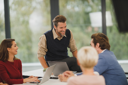 详解必赢娱乐网址的合规性与风控机制全面评估